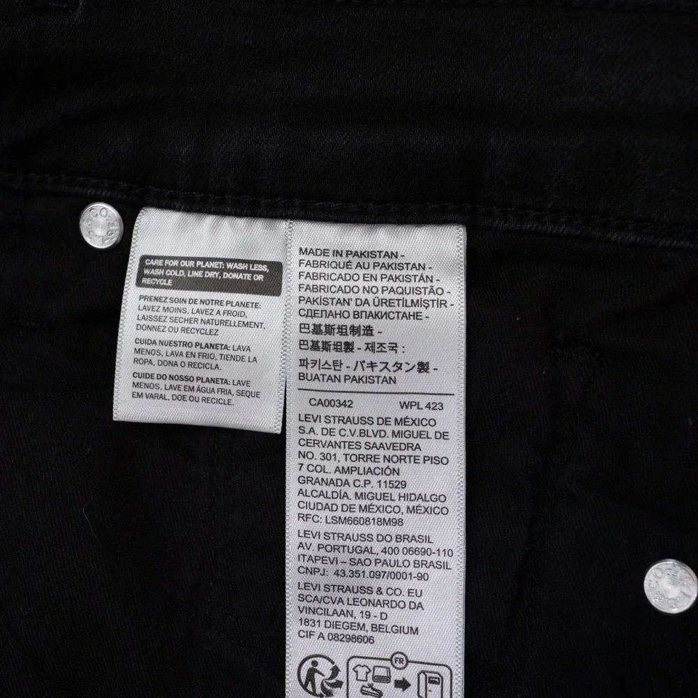 Levis levi 311